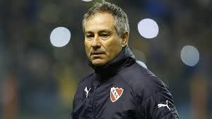 Самые новые твиты от holan (@holantei): Santos Apresenta Projeto E Aguarda Resposta De Holan Ate Domingo Diario Do Peixe