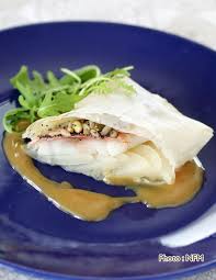 Croustillant De Rouget Barbet Au Miel Et Graines Torrefiees Sauce Poire Recette Rouget Rouget Recettes De Cuisine
