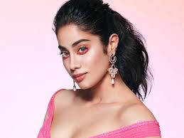 Born to sridevi and boney kapoor, she made her acting debut in 2018 with the romantic drama film dhadak. Janhvi Kapoor Pics From Age 1 24 Childhood Family Co Stars