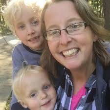 Melissa Sievers's Instagram, Twitter & Facebook