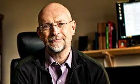 Newly retired NWT defence lawyer given president's award