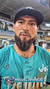 🔊 Entrevistas con Miguel Aparicio @miguelaparicio8 quien debutó de gran  forma para la franquicia duplicando en cuatro turnos con remolcada y Jesús  Sucre @sucre2_ quien conectó su primer cuadrangular ...