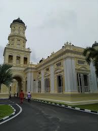 gambar dari maruwiah ahmat masjid ini merupakan masjid pertama yang dibina di pasir gudang, johor. Struktur Bangunan Masjid Sultan Abu Bakar Johor Berusia Lebih 100 Tahun