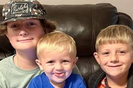 Fundraiser for Victoria Creech by Marie Bragg : The Creech Family After the  Storm