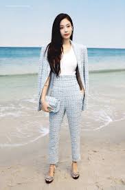 Blackpink star jennie stole the show at paris fashion week's chanel show. Blackpink S Jennie Is The Human Chanel At Paris Fashion Week 10 Photos