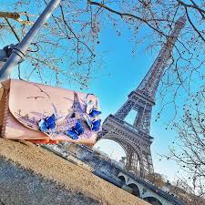 Paris Lover Bag Valentine S Day Gift For Her Eiffel Tower Etsy Valentines Bag Eiffel Tower Wearable Art Bag