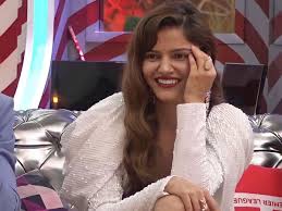 Arshi khan seen fighting … A4jklw0jwgexgm