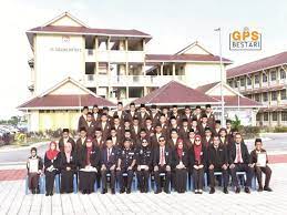 Maybe you would like to learn more about one of these? Bantu Sekolah Dan Masyarakat Setempat Ini Yang Dilakukan Oleh 180 Pemimpin Muda Yang Dilantik Melaka Gps Bestari