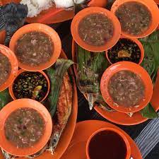 Hang tight, review collection in progress. Photos At Adnan Bin Hassan Ikan Bakar Nasi Lemak Teluk Tempoyak