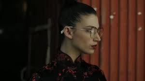 Está en búsqueda policial por diferentes asaltos. Glasses View Of Tokyo Ursula Corbero In The Casa De Papel S01e13 Ursula Halter Swim Top Tokyo
