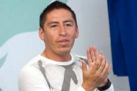 Noé Hernández ya pudo ponerse en pie