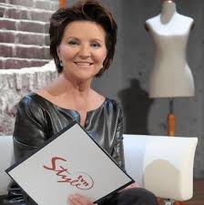 Find the perfect jolanta kwasniewska stock photos and editorial news pictures from getty images. Kwasniewska Dobre Maniery Zawsze W Cenie Echo Dnia Swietokrzyskie