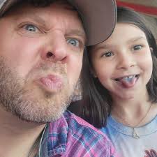 HAVE YOU EVER SAW A SIGN IN MEMPHIS TN YHAT SAYS TMACK TESTIFY YOU TUBE?  COMMENTS BELOW AND WHERE @followers #TEAMJESUS #BCFGOSPELDIVISON HAVE A  GREAT WEEKEND ON PURPOSE THATS ALL