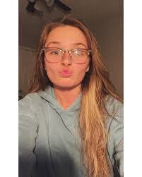 Cayla Powell's Instagram, Twitter & Facebook