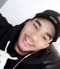 Khari Johnson's Instagram, Twitter & Facebook