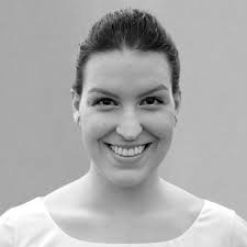 Dra. Isabel Pires Vedovato