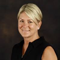 Tami Wells's Instagram, Twitter & Facebook