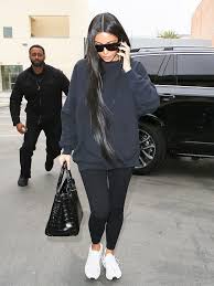 1,736 kim kardashian 2020 dresses products are offered for sale by suppliers on alibaba.com, of which evening dresses accounts for 6%, casual there are 157 suppliers who sells kim kardashian 2020 dresses on alibaba.com, mainly located in asia. Casual Street Style Slay G I R L Style Body Makeup Face Outfits Photoshoot Kardashian Casual Outfit Kim Kardashian Outfits Kardashian Outfit