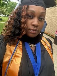 Marcia Collado's Instagram, Twitter & Facebook