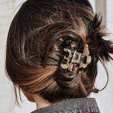 The Best Hair Color Ideas For Brunettes Curly Hair Styles Clip Hairstyles Hair Styles