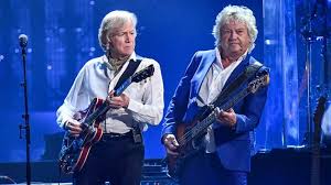 John Lodge says he and Moody Blues bandmate Justin Hayward have no plans to  reunite – 100.7 FM – KSLX – Classic Rock