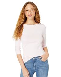 An american style standard since 1972, the polo shirt has been imitated but never matched. 25 Best T Shirts For Women To Wear On Repeat In 2020 Glamour