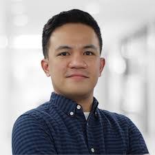 Dan Esquivel's Instagram, Twitter & Facebook