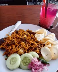 10 Tempat Makan Enak Murah Dan Terjangkau Di Jogja Makanan Enak Makanan Piknik