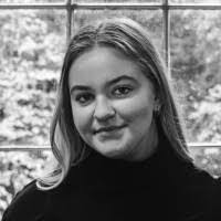 Emily Delvecchio's Instagram, Twitter & Facebook