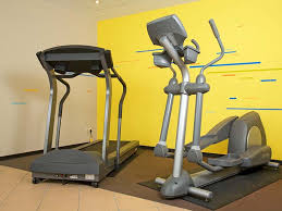 Room amenities include complimentary internet access. Mercure Hotel Koln Belfortstrasse