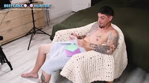 BeefCake Hunter - Evan Loved His Award Prize - EPORNER