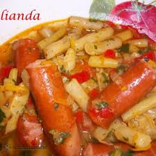 Reteta Mancare De Pastai Galbene Cu Carnati