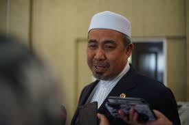 Seseorang exco kelantan telah menafikan beliau ada berceramah di kota raja dalam sebelas hari ini, bermula dari 1 muharam 1437h. Potong Barisan Exco Kelantan Akan Buat Laporan Polis