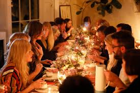 I want to be a stunning host of dinner parties. Tips For Hosting A Stress Free Dinner Party Bannerzona Com