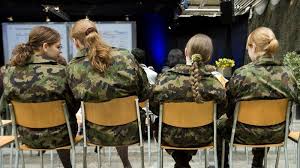 Le service militaire obligatoire a été supprimé au maroc fin août 2006. Armee Les Femmes Et Les Etrangers Pourraient Bientot