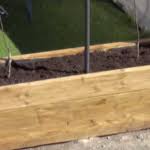 Botte de 12 liteaux 27x40mm sapin épicéa brut traité cl 2. Fabriquer Une Jardiniere En Bois Creer Une Jardiniere En Madriers Etape Par Etape Jardinier Pro
