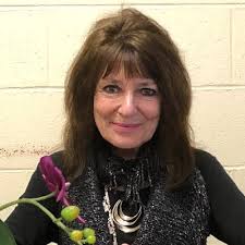 Medford Square (@MedfordSquare)