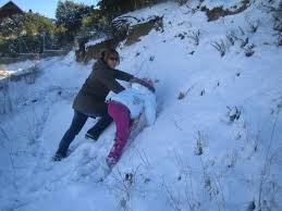 Los Angeles De San Rafael Segovia Dia De Nieve Dias De Nieve San Rafael Los Angeles