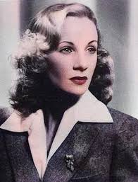 Personakt för Lilian May Davies, Född 1915-08-30 England, Swansea, Wales