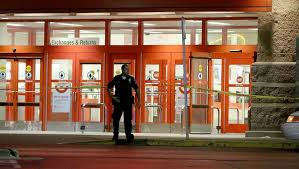 Scroll through to see what's open and great northern mall: 3 People Shot At Mall Police Confirm