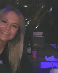 Brooklyn Toomey (@justbrooklyn86) • Instagram photos and videos