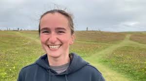 Scientists buzzing with hopes for AI bee research