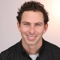 Claudia Swan's Instagram, Twitter & Facebook