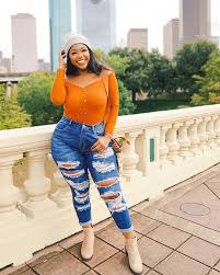 Sydney Bell Influencer Model On Instagram 10 Cash App To The First Person Who Can Tell Me If My Eyes Are Open Or Closed Fashion Womens Fashion Style