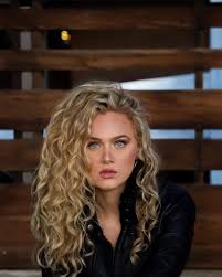 Goals Curly Hair Styles Naturally Long Blonde Curly Hair Curly Hair Styles