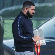 Drake's ep, so far gone (2009), spawned the hit single best i ever had and the moderate hit stream tracks and playlists from drake official page on your desktop or mobile device. Drake Wears A Very Special Edition Rolex Daytona Gq