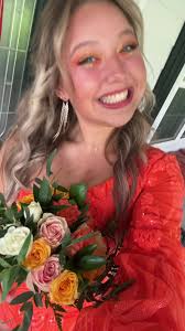 sky morrison (@barefoot.sally)