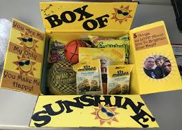 Brae S Box Of Sunshine Box Of Sunshine Baby Gifts Mailing Packages