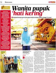 Tangan yang menghayun buaian mampu menggoncang dunia. Wanita Pupuk Hati Kering Klik