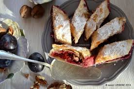 Valori Nutritionale Strudel Cu Mere Calorii Proteine Carbohidrati Si Grasimi Klorii
